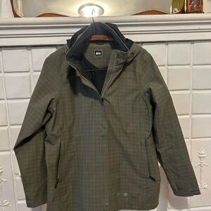 REI women’s Green Jacket